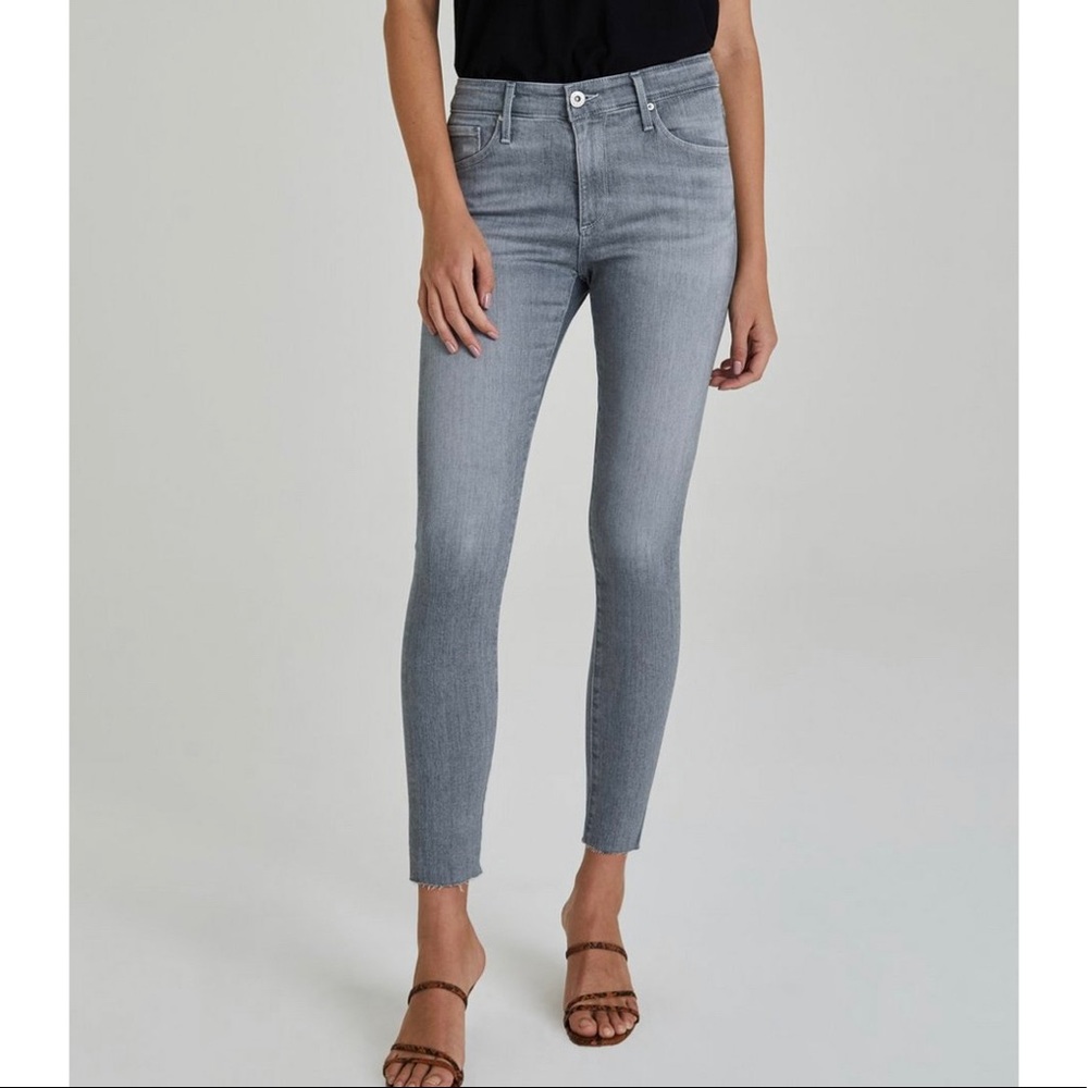 AG Farrah Skinny high rise ankle  jeans